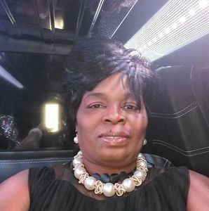 Meet your Posher, Benita